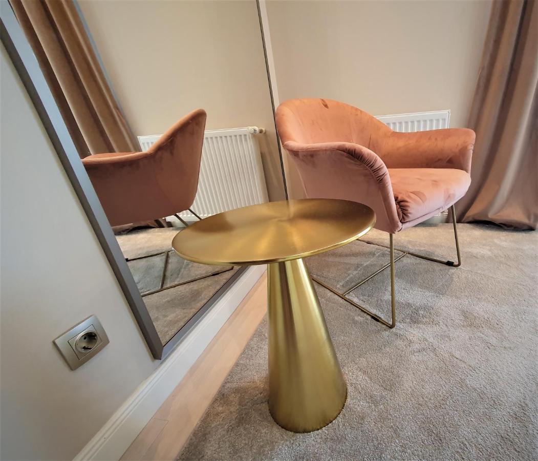 Casa Campeanu Hotell Glod  Exteriör bild